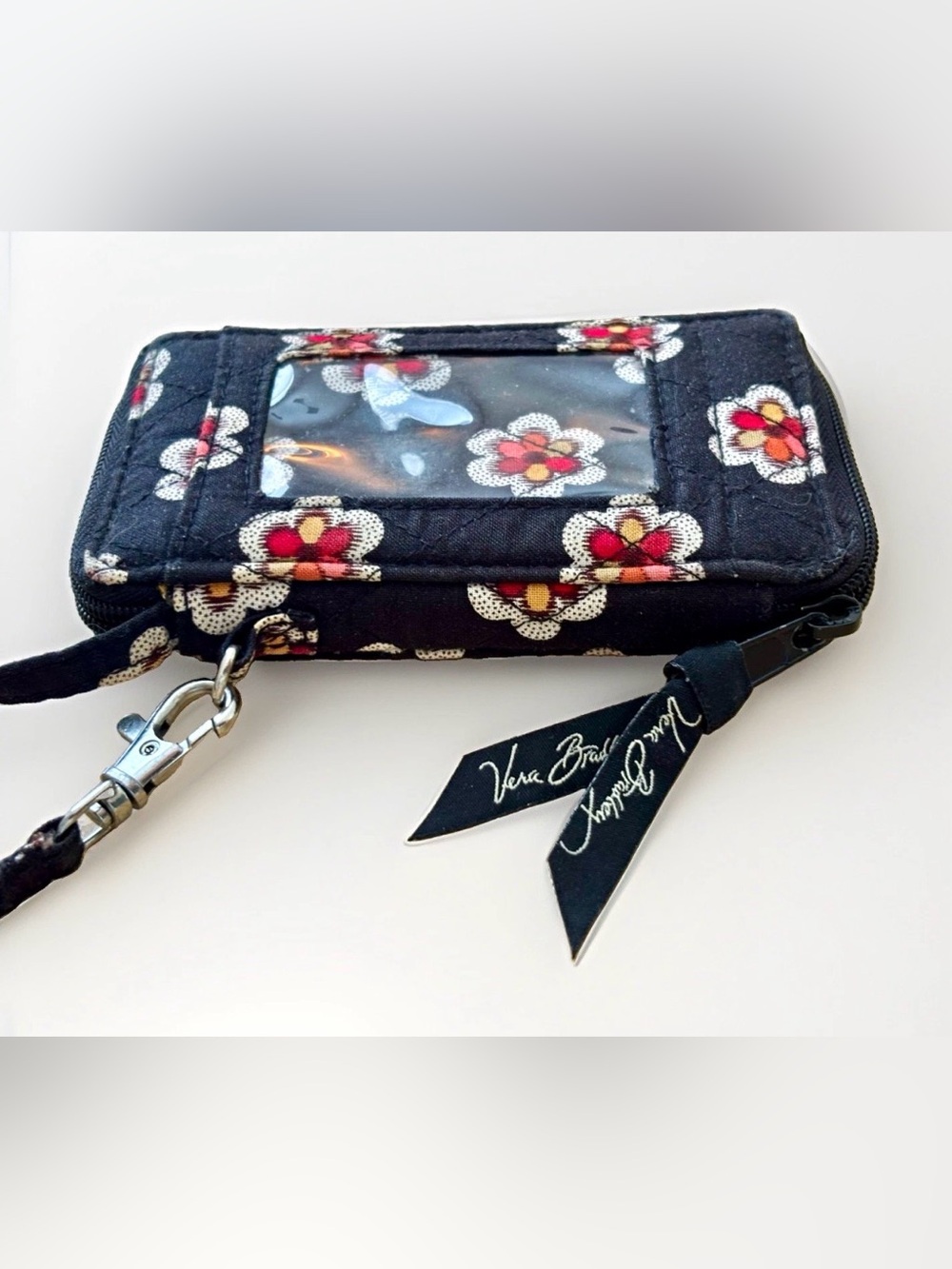Vera Bradley Versailles Floral Quilted Zip Around Wristlet Wallet ID Holder